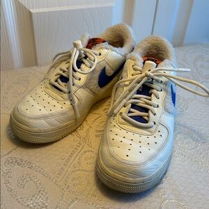 Nike Air Force 1'07 Low Sherpa Fleece White Shoes sz. 5.5